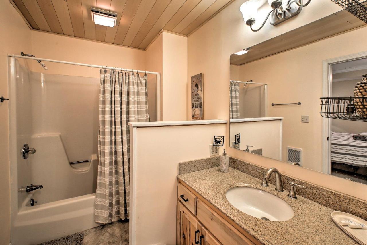 Updated Loon Townhome With Mtn Views And Ski Shuttle! 林肯 外观 照片